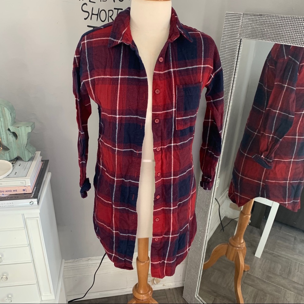 Cute plaid button down size small